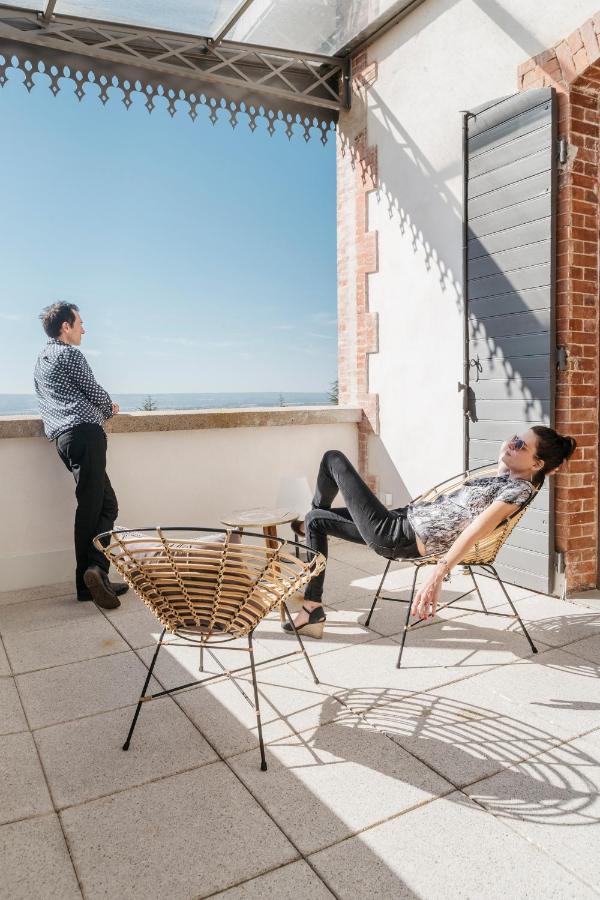 Le Domaine De Dony Balbins Exterior foto