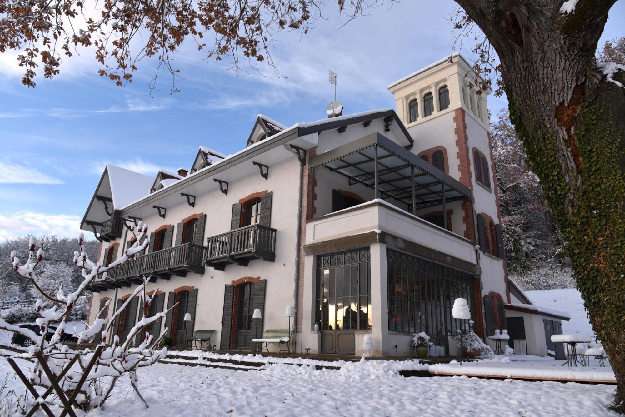 Le Domaine De Dony Balbins Exterior foto